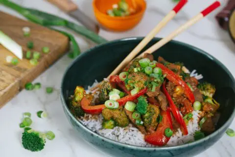 Snelle Thaise Rode Curry met runderreepjes
