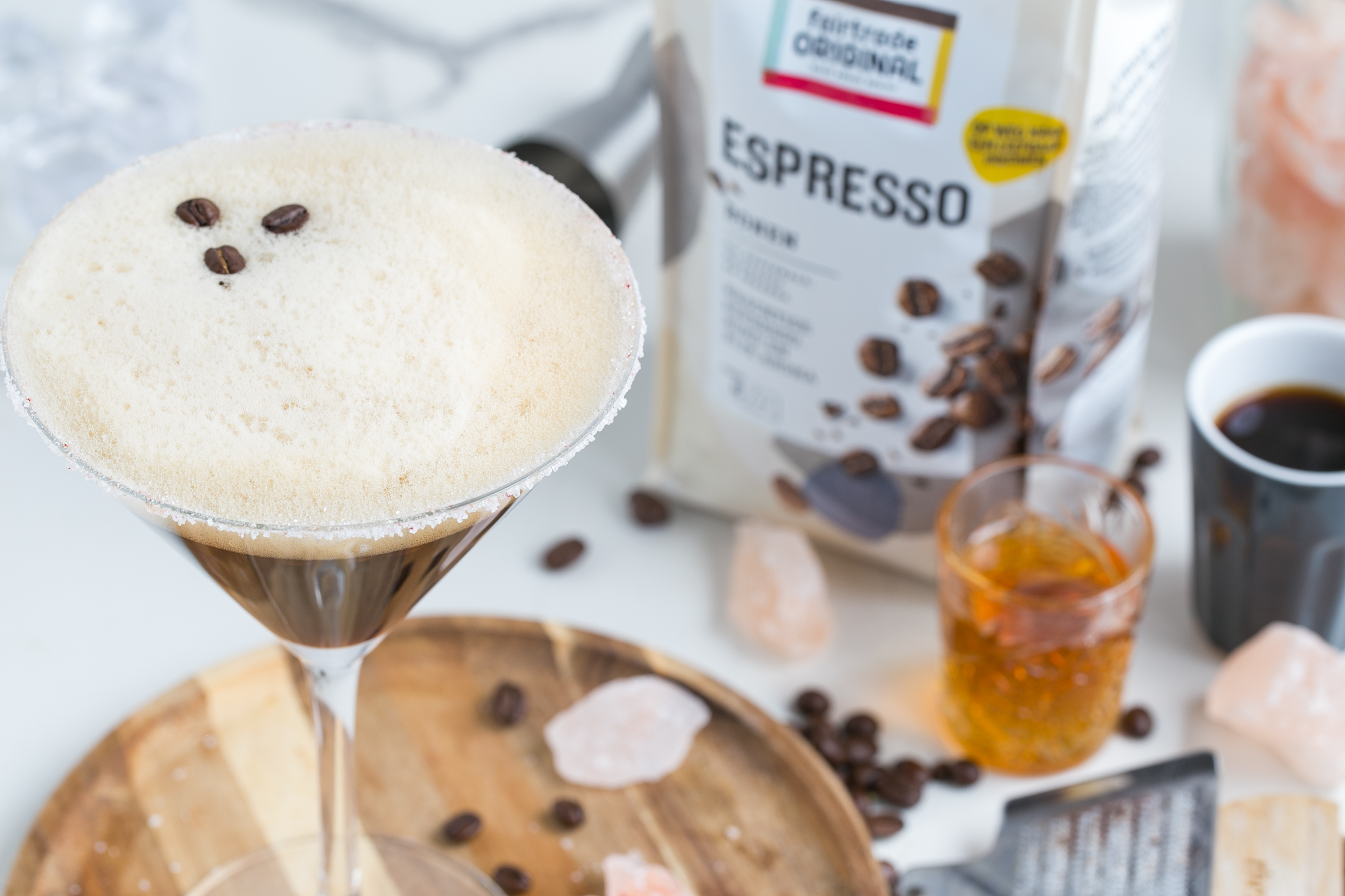 Alcoholvrije Espresso Martini (espresso tonic)