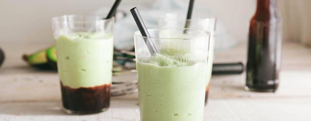 Indonesische avocado smoothie; Es alpukat