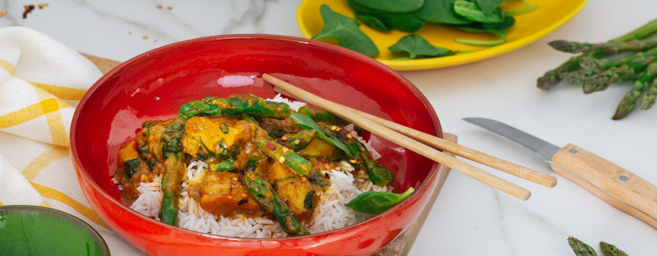 Thaise Gele Curry met vis en asperges