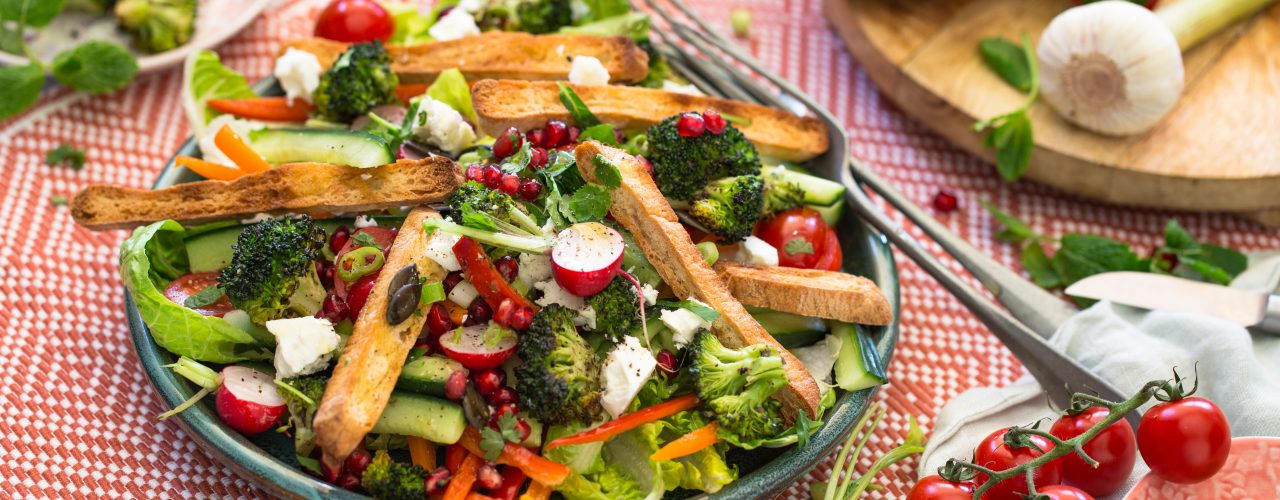 Fairtrade Original - Receptfoto Libanese broodsalade (Fattoush)