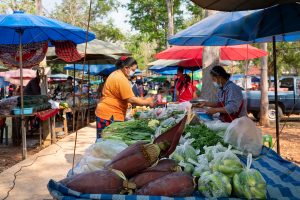 Bananenbloesem, vrouw op markt - Fairtrade Original