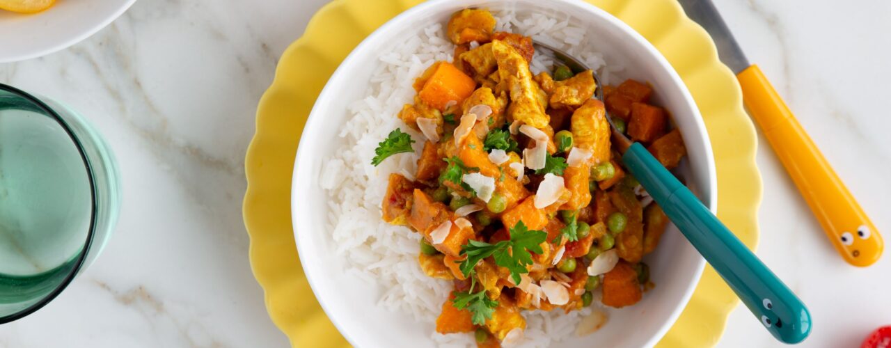 Milde curry met rijst en groenten