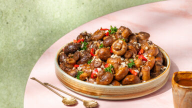 Geroosterde champignons met knoflook en sojasaus
