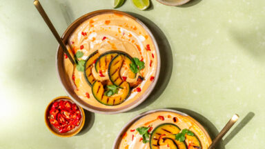 Linzen-kokossoep met geroosterde pompoen